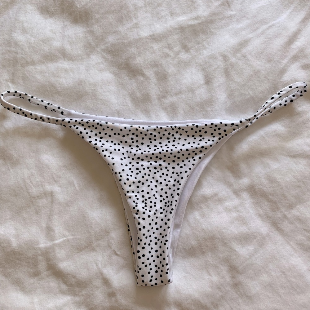 Lali & Layla bikini bottoms